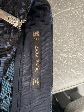 Falda azul Zara