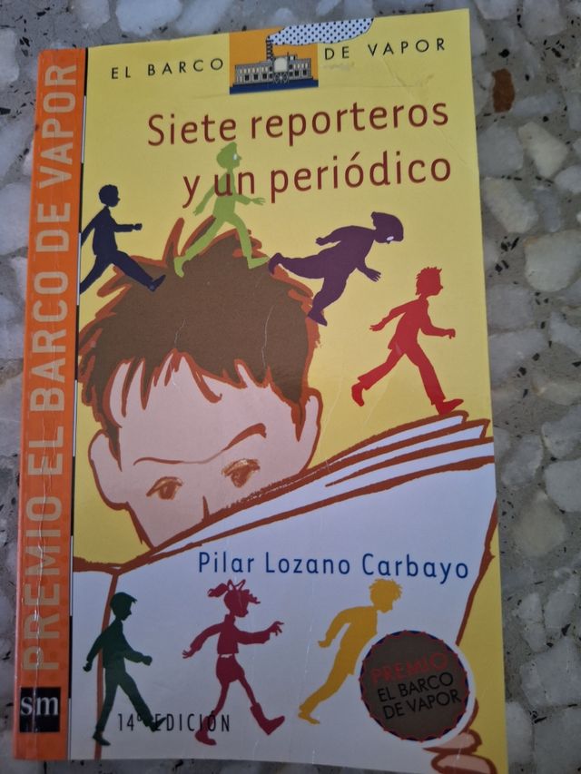 Siete reporteros y un periódico