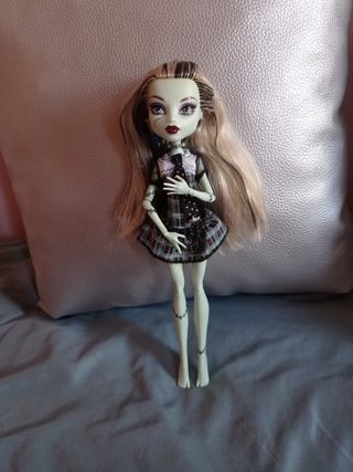 Muñeca frankie Clasica Monster High