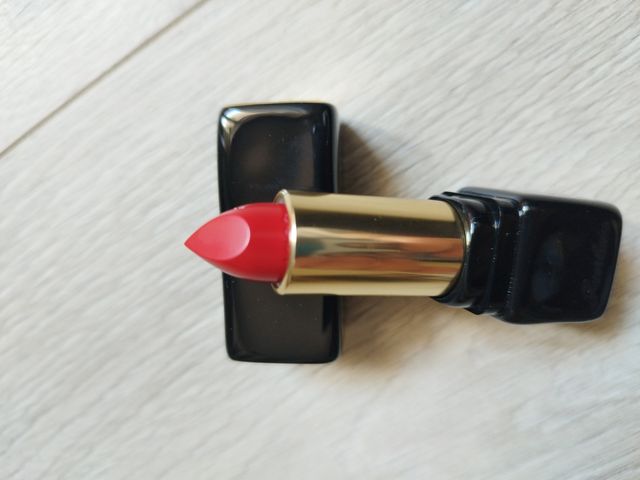 Labial de Guerlain, KISS KISS