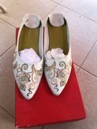 Zapatos Mango.
