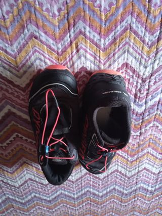zapatillas de montaña dynafit