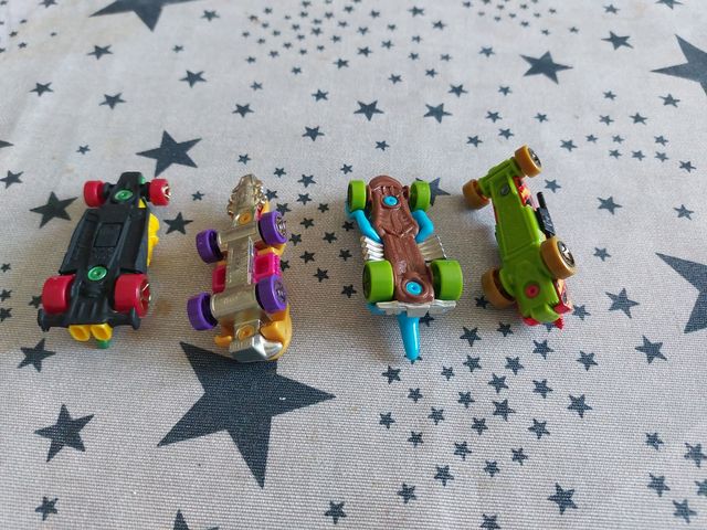 Coches hot wheels jurassic