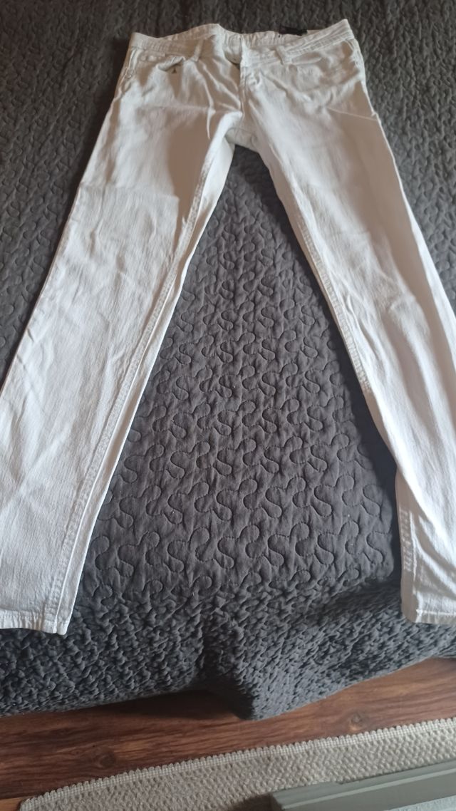 pantalone skinny bianco