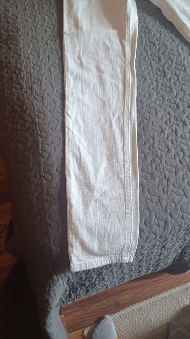 pantalone skinny bianco