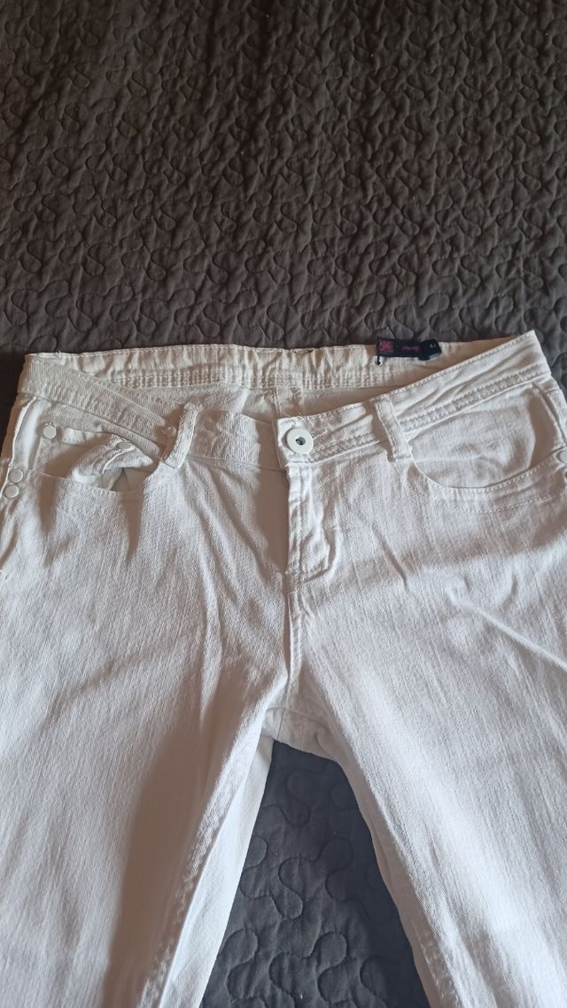 pantalone skinny bianco