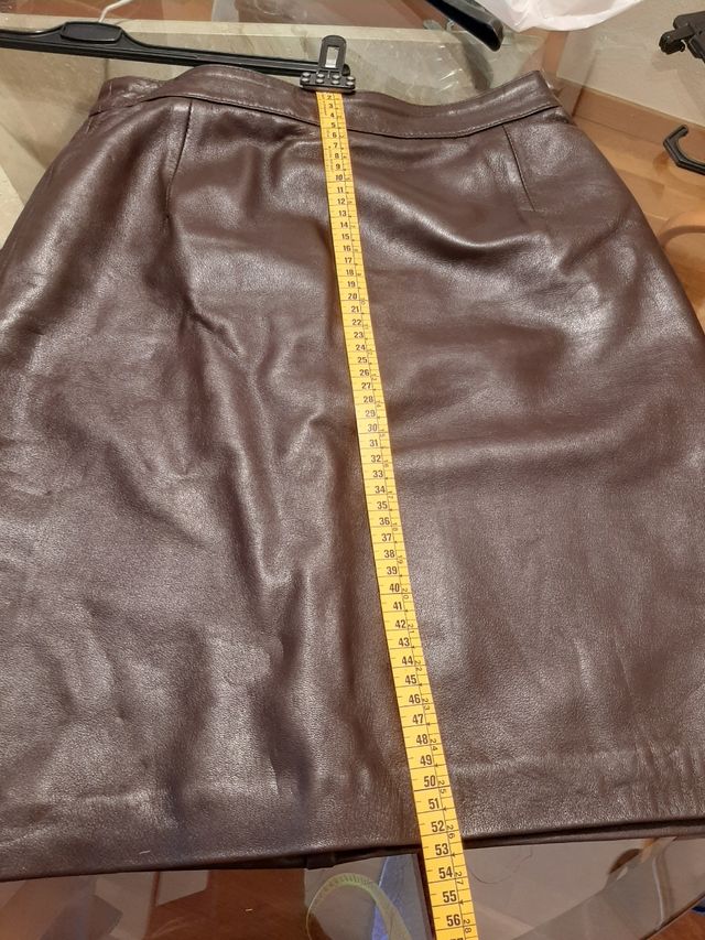 falda piel auténtica,marrón.