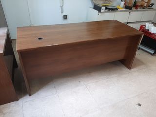 Mesa escritorio despacho con cajonera