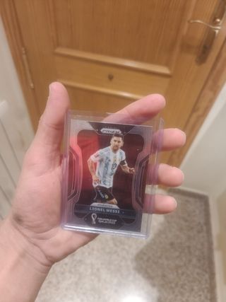 cromo Messi panini PRIZM QATAR22 #7