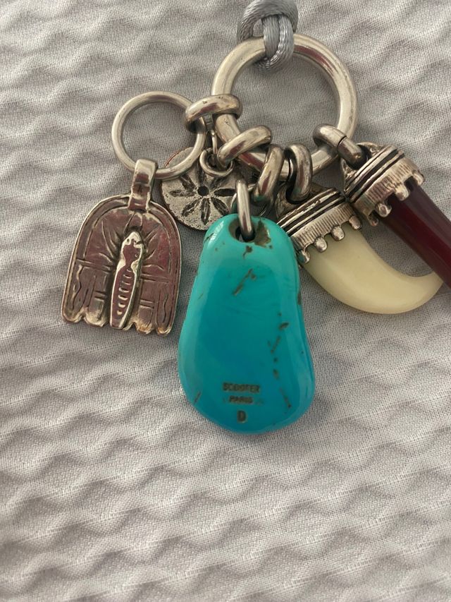 Colgante Scooter Paris vintage amuletos años 80