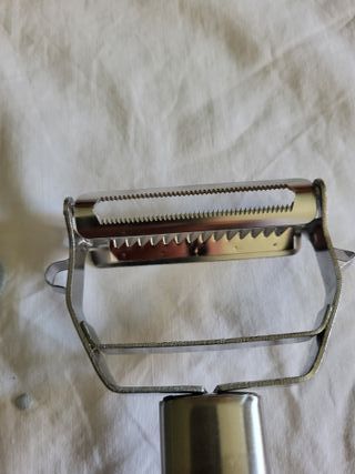 Pelador de cocina multifuncional