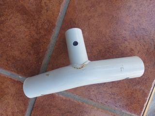 Soporte y pie y cruz 15 euros, en conjunto