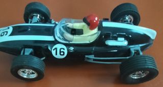 Coche Scalextric Cooper 16