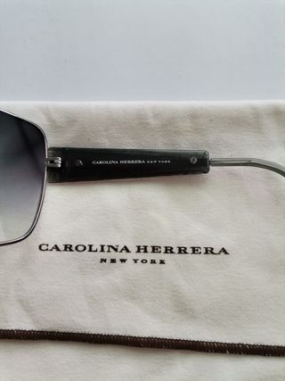 Gafas Carolina Herrera.