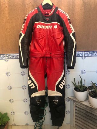 Mono dos piezas moto DAINESE Ducati