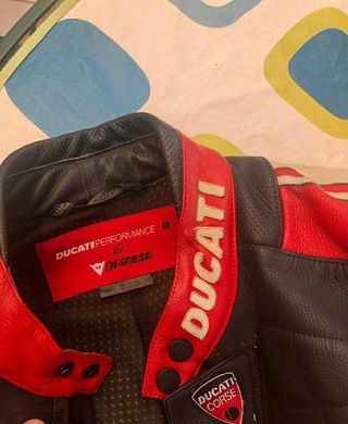Mono dos piezas moto DAINESE Ducati