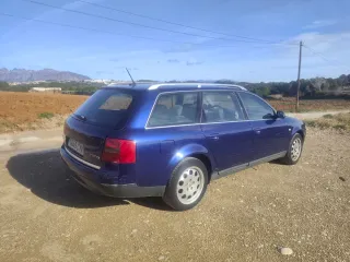 Audi A6 Avant 2.5 TDI 2004 manual 6 velocidades