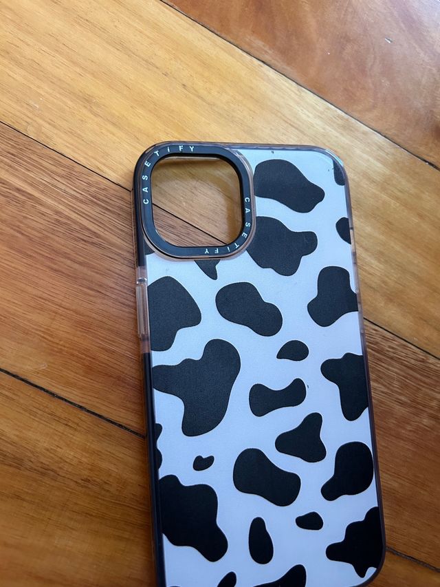 Funda Casetify - iPhone 14 y 13