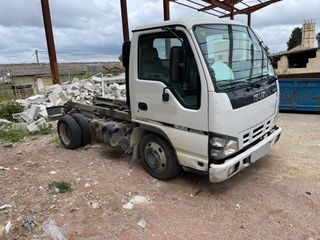 CAMIÓN ISUZU NKR REFERENCIA: C-3262
