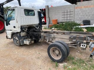 CAMIÓN ISUZU NKR REFERENCIA: C-3262