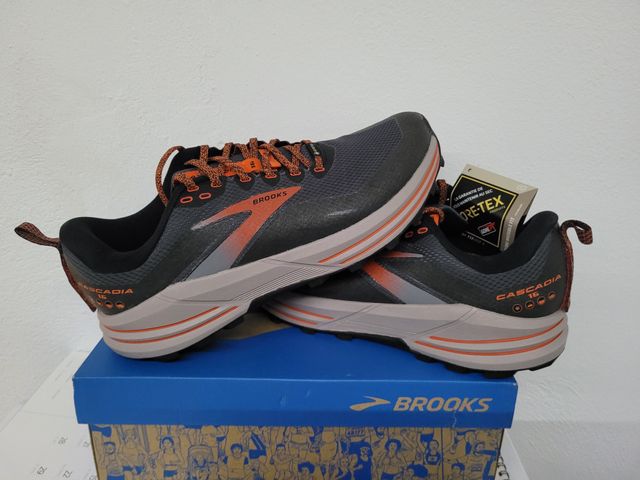 BROOKS CASCADIA 16 goretex talla 43