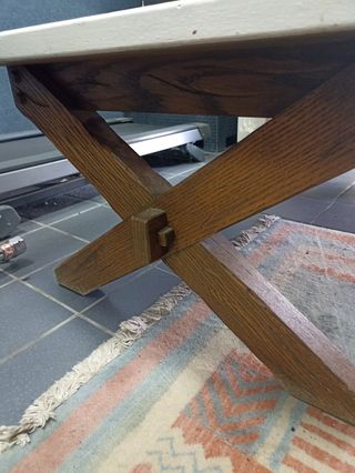 mesa de madera maciza