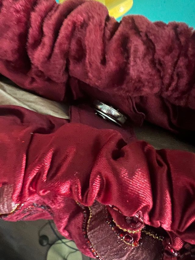 Bolso granate de terciopelo
