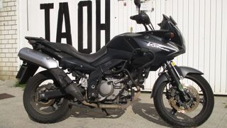 Suzuki V-Strom 650cc, del  2008,  por piezas