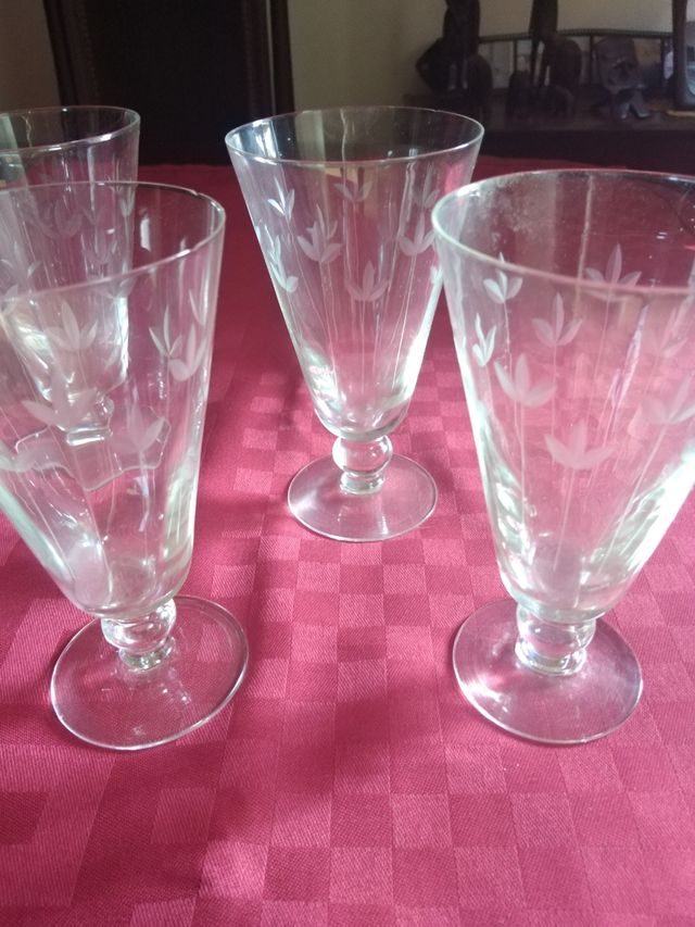 4 taças antigas pé alto vintad 20€