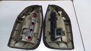 Pilotos traseros Opel Zafira A