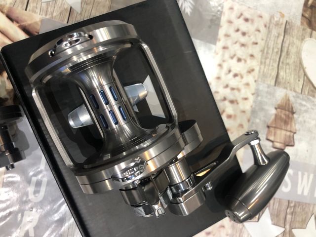 Carrete daiwa saltiga 60w brumeo y curricane