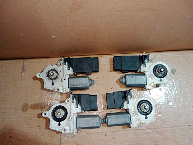 motor elevalunas Volkswagen Golf 4