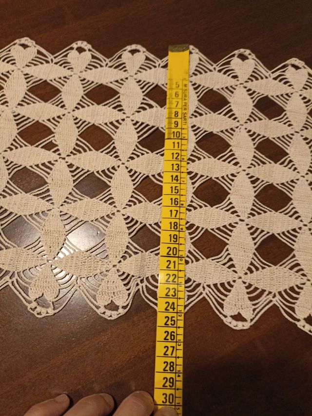 centro tavola all'uncinetto