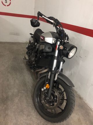 Xsr700