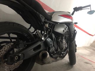 Xsr700