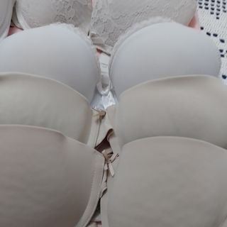 Lote sujetadores T.85