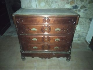 Lotto di mobili rustici