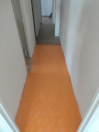 Instalador de suelos laminados