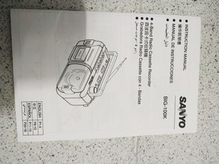 RADIO CASSETTE SANYO