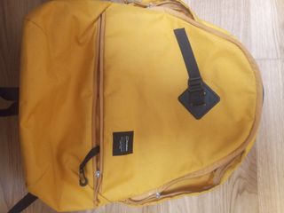 Mochila Berghaus Amarilla