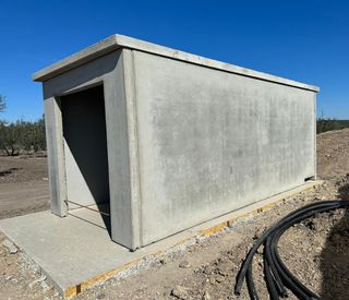CASA, GARAJE, NAVE; PREFABRICADA DE HORMIGÓN.