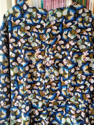 Vestido corto estampado 