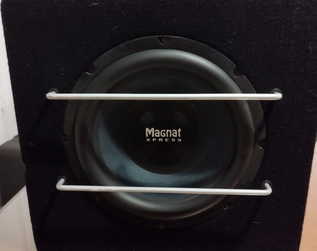 Subwoofer Magnat Xpress Réflex 112 en Venta