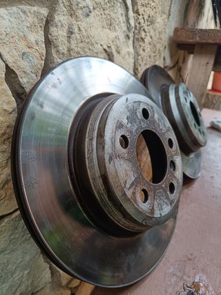 Freno trasero bmw f33 330mm