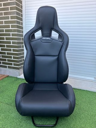 RECARO CS