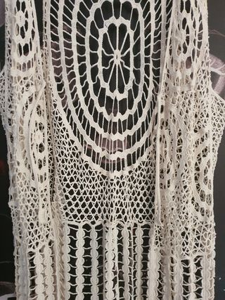 Colete rendado 100% algodão.