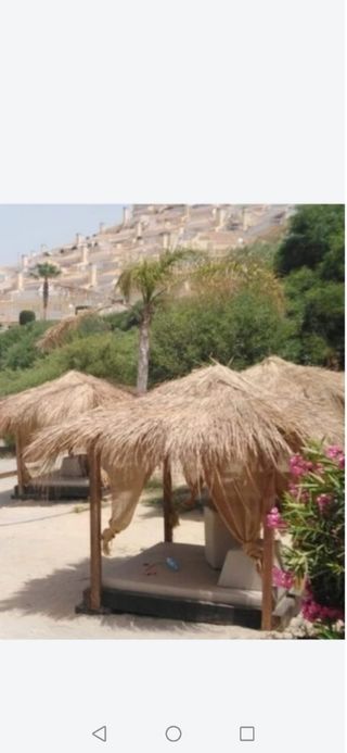 se hacen sombrillas de brezo.esparto y carrix