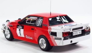 1/24 MAQUETA TOYOTA TA 64 ( 2 VERSIONES + CALCAS)