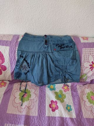 falda desigual 12€ y regalo 