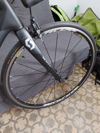 Bicicleta carretera Scott Addict 10 